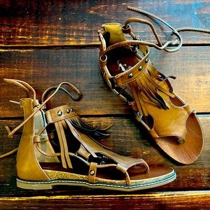 Western style strappy sandals “Blake”